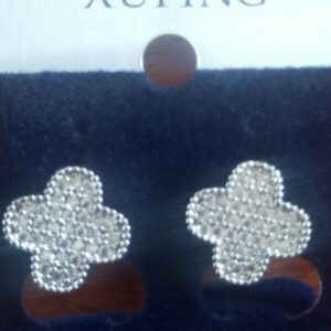 Xuping Gold Clover Crystal Earrings